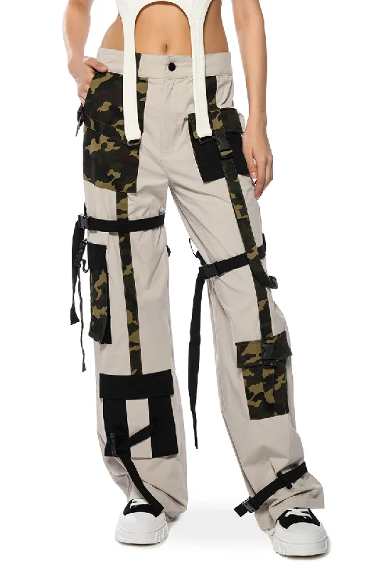 women's breathable pantsYOU WORK FOR ME CAMO DETAILED CARGO PANT