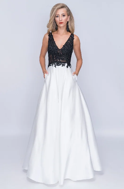 Formal Dress for Oscar NightsNina Canacci - 3145SC Lace Bodice Low V-Back Gown