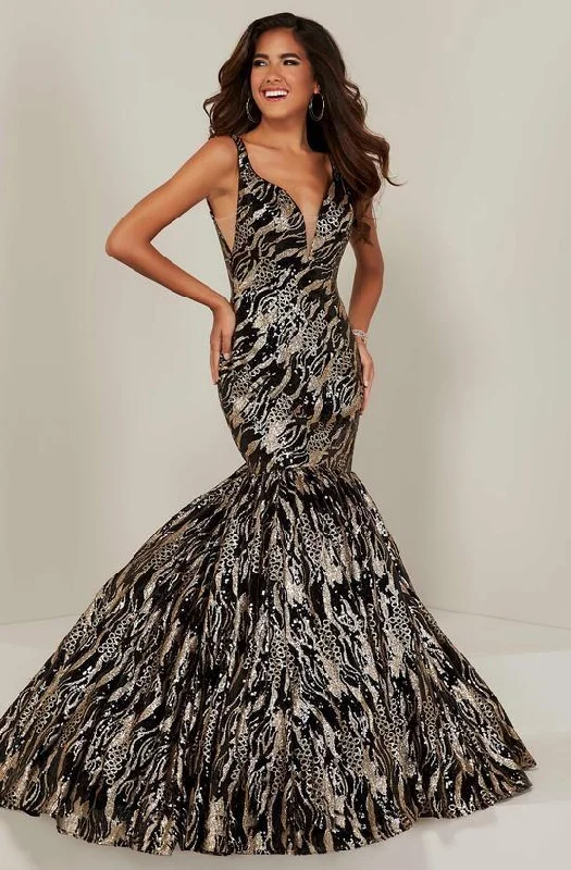 Formal Dress for Awards CeremoniesTiffany Designs -16361SC Sleeveless V-Neck Sequin Trumpet Gown