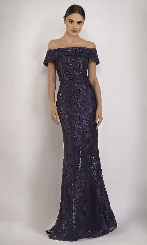 Formal Dress for EveningsJanique - W2520SC Embellished Lace Off-Shoulder Trumpet Gown