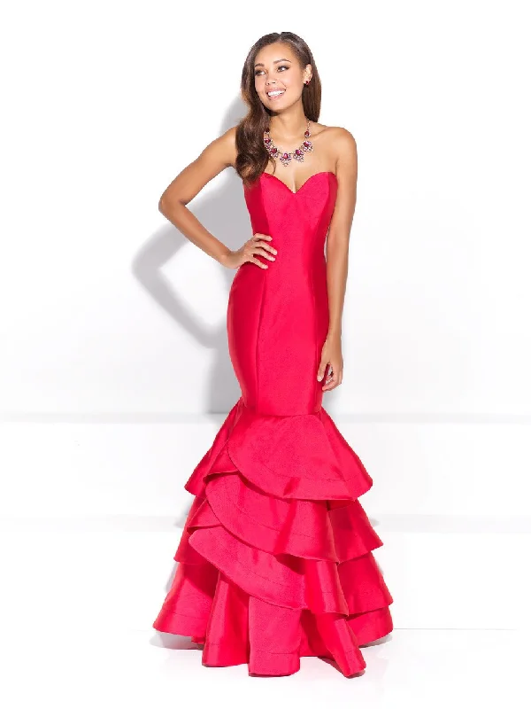 Formal Dress for Indoor WeddingsMadison James Strapless Sweetheart Ruffled Mermaid Gown - 1 pc Red In Size 6 Available