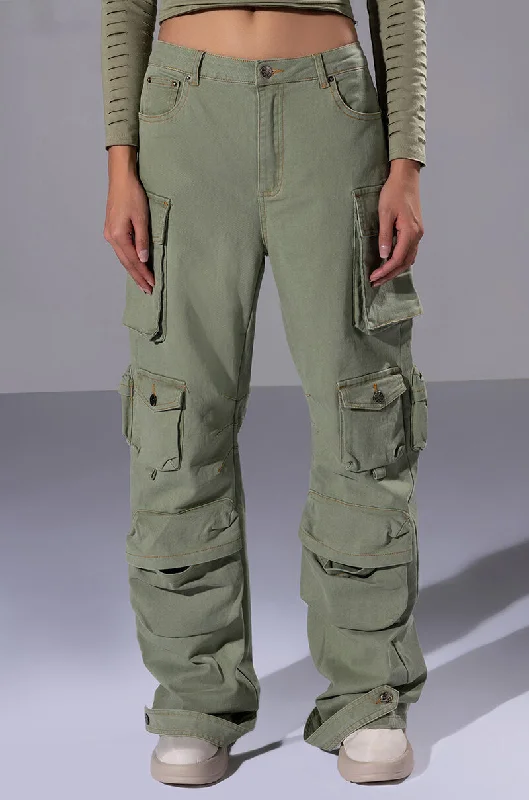 women's relaxed-fit pantsYOU KNOW IT CARGO PANTS