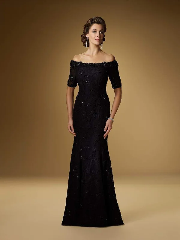 Formal Dress for Theater OpeningsRina Di Montella - Floral Lace Applique Gown With Shawl RD1531-1 - 1 pc Silver In Size 20 Available