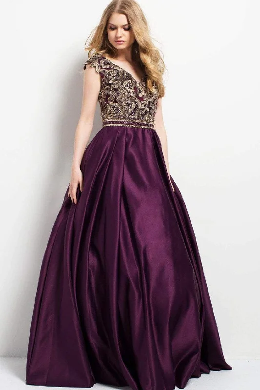 Formal Dress for Theme Park EventsJovani Embroidered V-Neck Cap Sleeves Ballgown 50439 - 1 pc Purple in size 20 Available