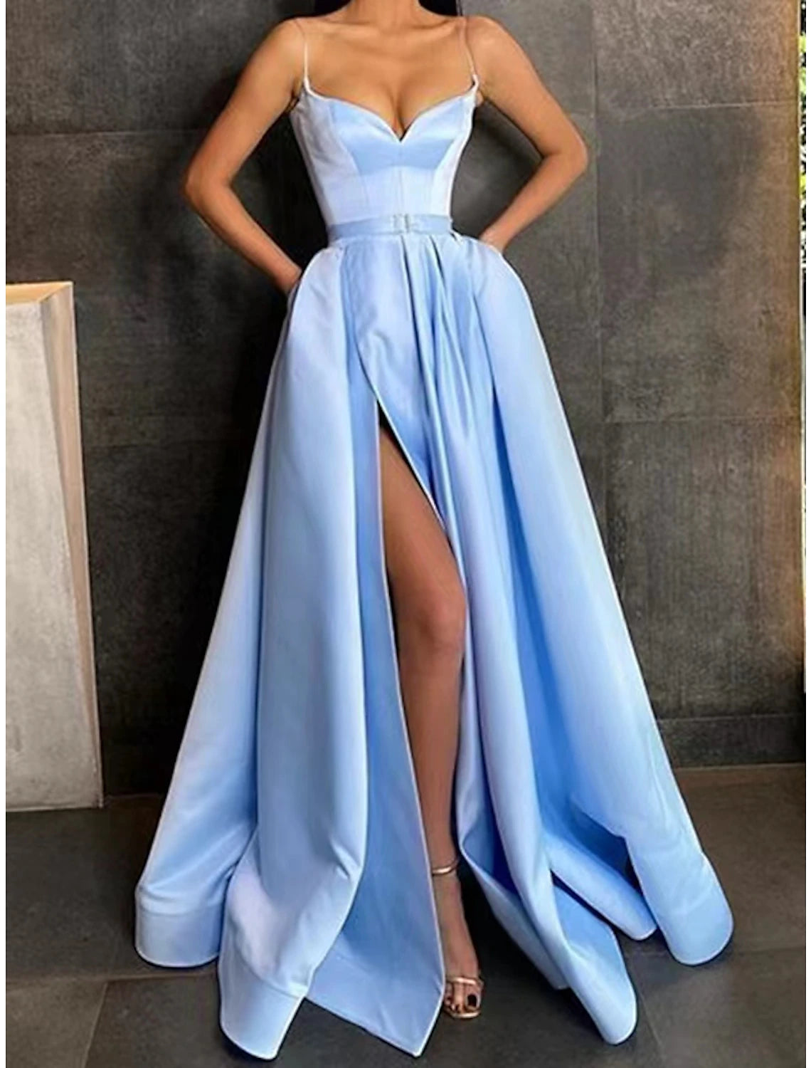 flashy party dressesBall Gown A-Line Prom Dresses Cut Out Dress Prom Formal Evening Floor Length Sleeveless Sweetheart Italy Satin