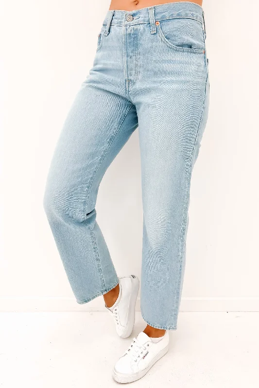 women's denim jeans for a cozy weekend501 '90s Jean Ever Afternoon