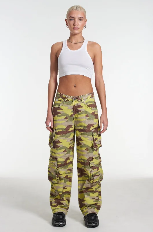 women's denim jeans with zipper-fly closureRelease Jean - Camo