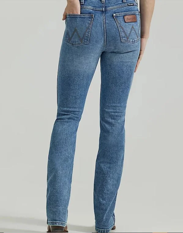 women's denim jeans with rhinestonesWRANGLER RETRO BAILEY HIGH RISE BOOTCUT JEAN:GEORGIA