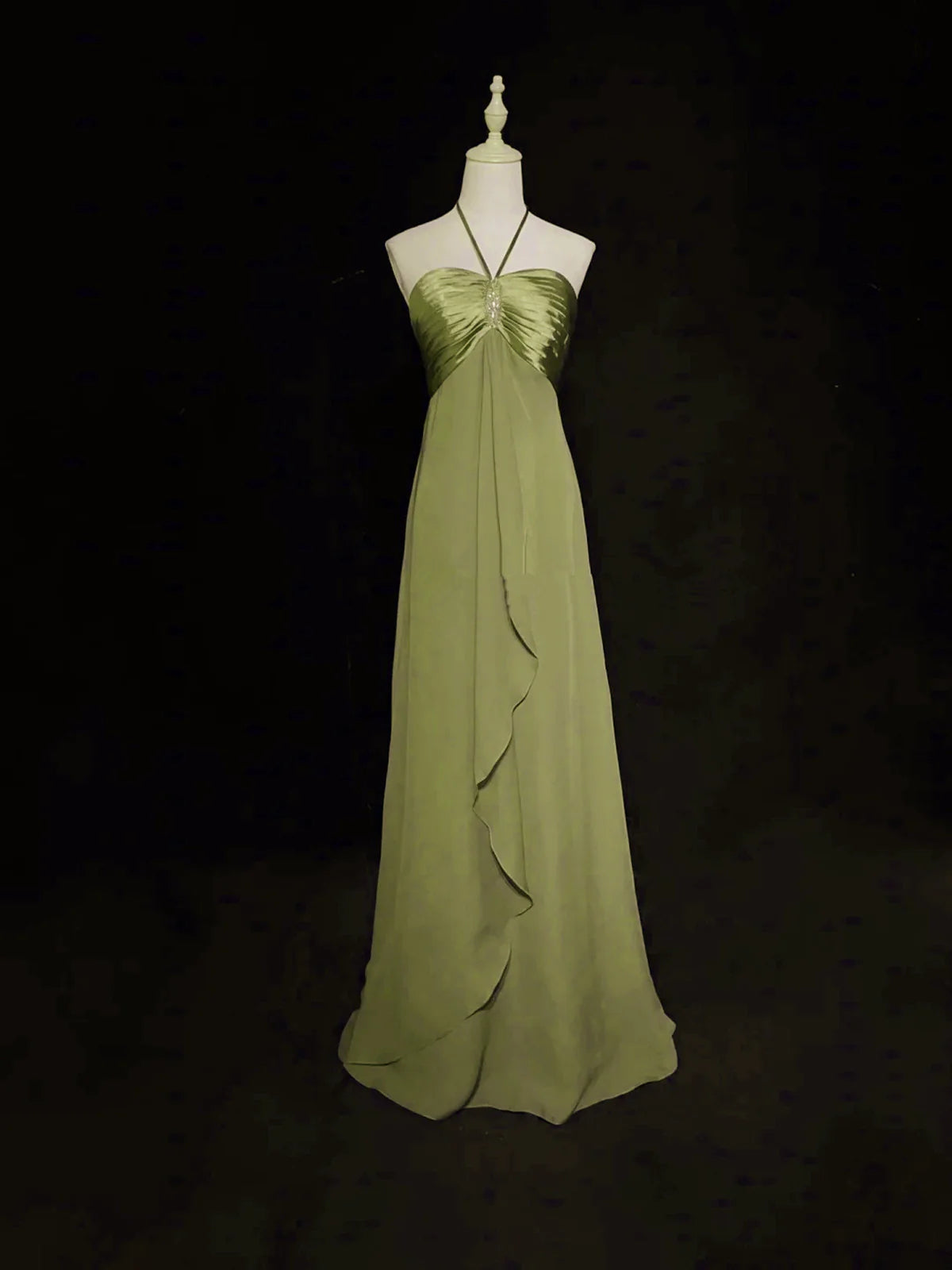 minimalist party dressesGreen Halter A-Line Chiffon Vintage Long Prom Dress Evening Gown MD7706