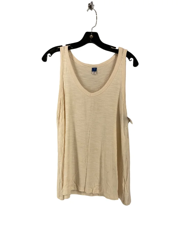 women's tops for wedding guest attireCream Top Sleeveless Old Navy, Size M