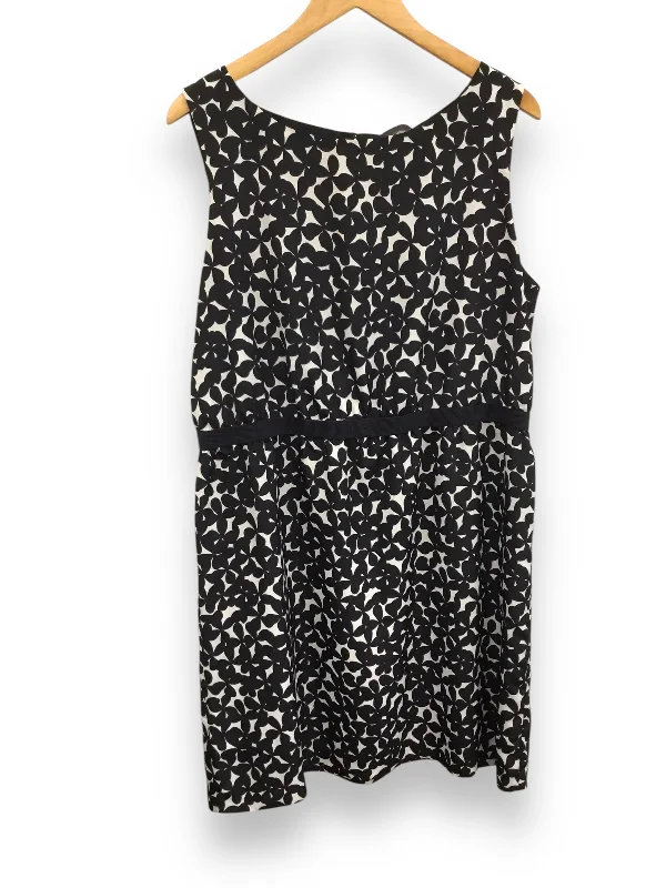 women's floral dressesDress Work By Loft In Black & White, Size: Xl