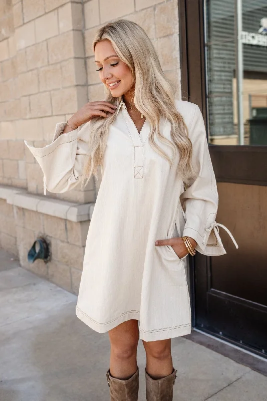 women's curve-hugging dressesEssie Vneck Long Sleeve Dress