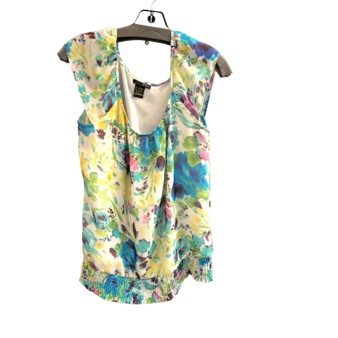 women's tops for those who want to stay updated with the latest fashion trendsFloral Print Top Sleeveless Cmc, Size S