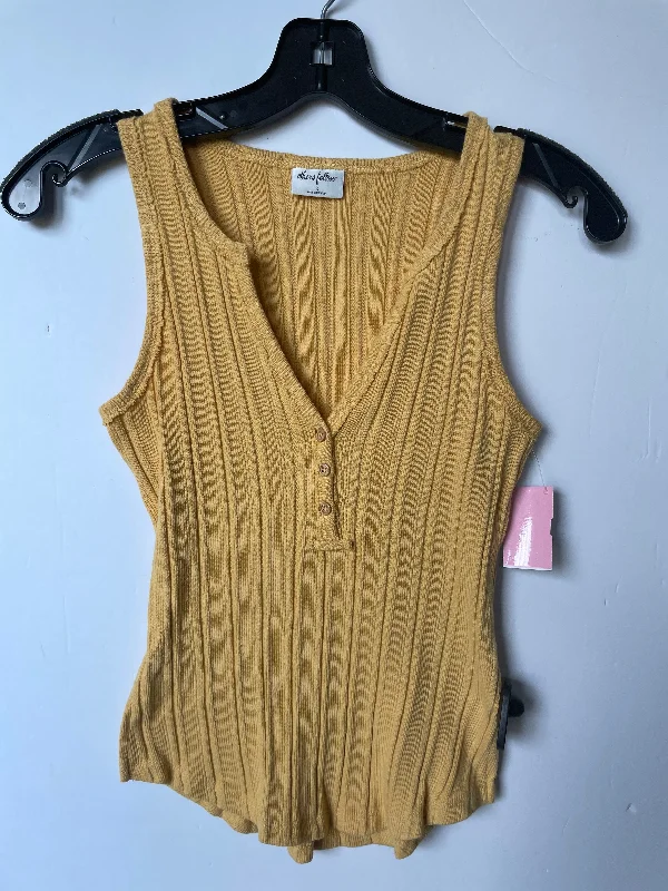 women's tops that offer a perfect blend of style, comfort, and affordabilityYellow Top Sleeveless Others Follow, Size S