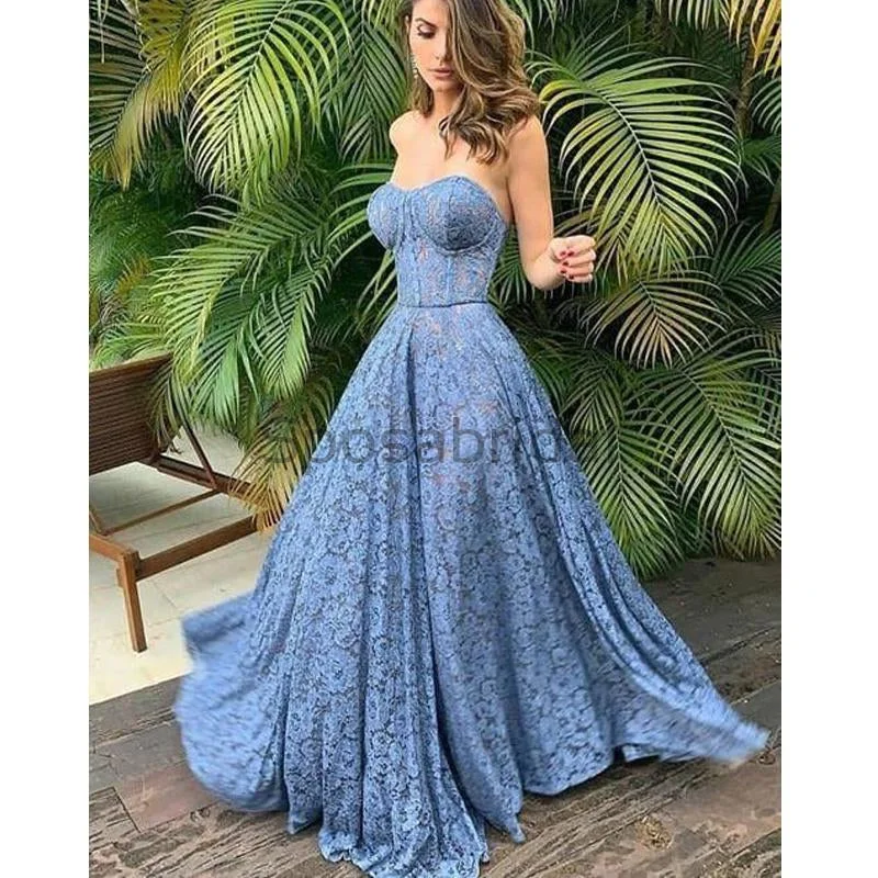 prom dresses for hourglass figuresA-line Strapless Lace Sweetheart Vintage Modest Popular Prom Dresses PD1745